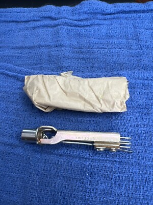 NOS  SWITCHCRAFT XMT334B LONG FRAME 1/4'' MONO T-JACK  XM334B T-JAX