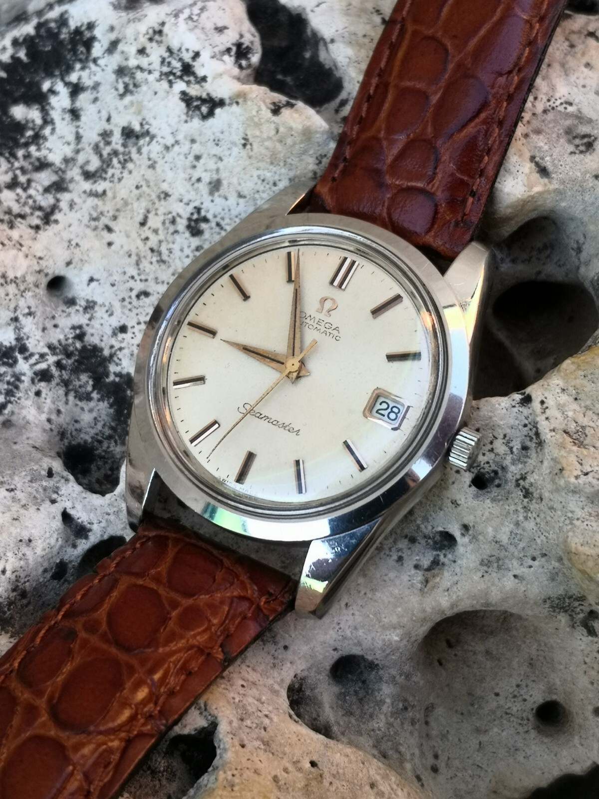 omega automatic vintage