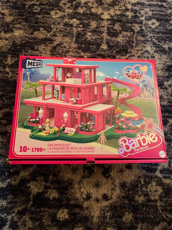 MEGA BarbieThe Movie Building Dream House Replica Blocks 1795 Pcs