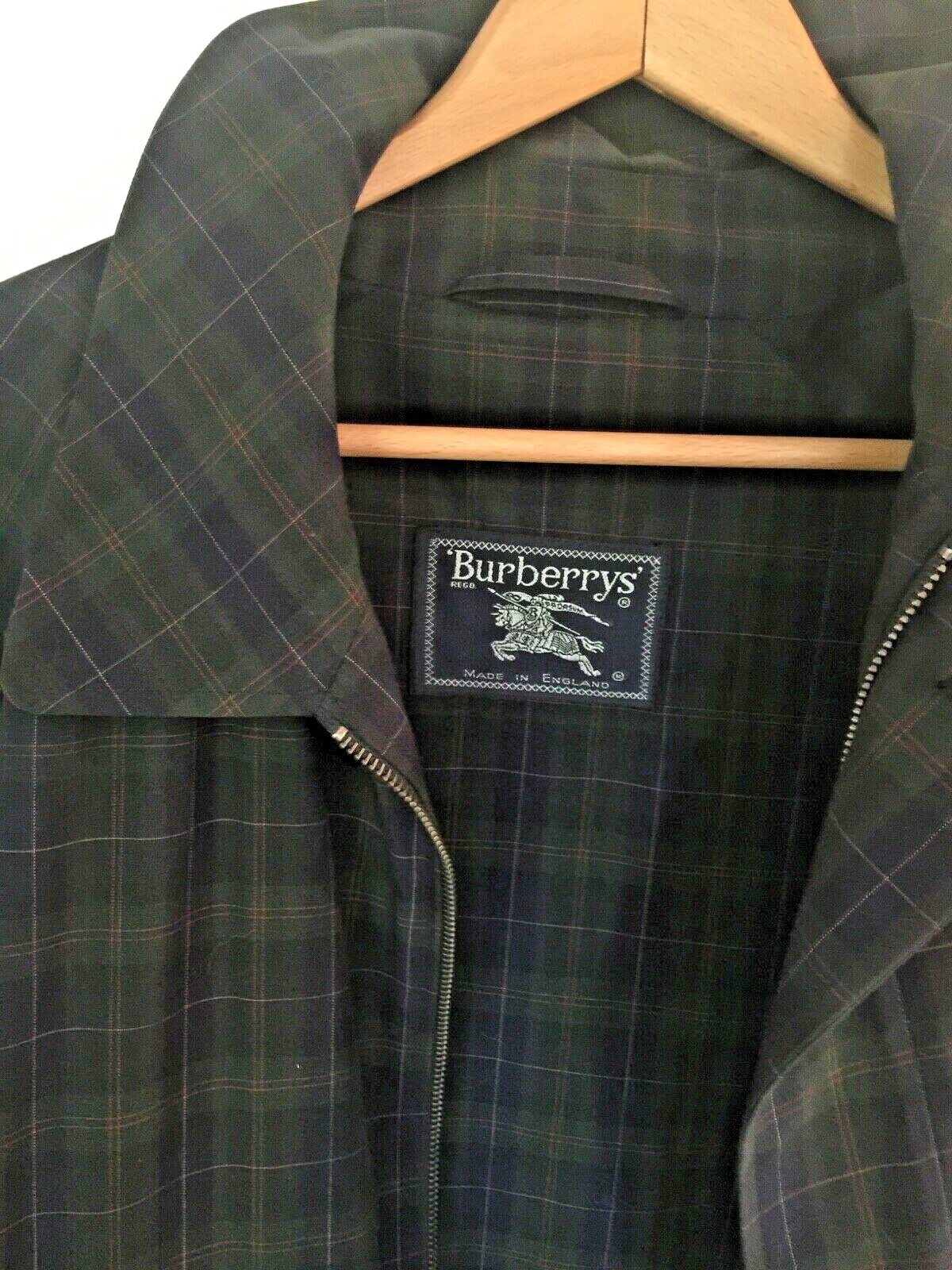 Burberry ジャケット　130 fit=scale-down,w=1200