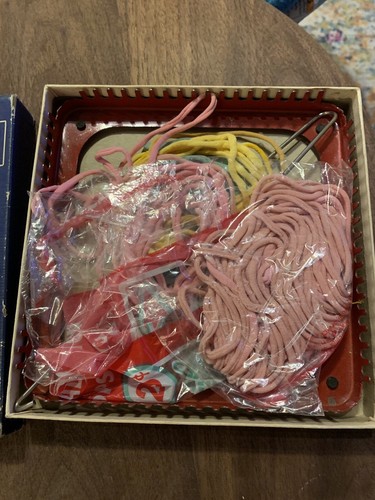 vintage Childs Weaving Loom Novel Knit Loop Craft Lot