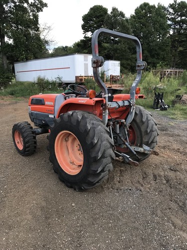 Kubota L3130 4x4 Compact Tractor (One Owner)