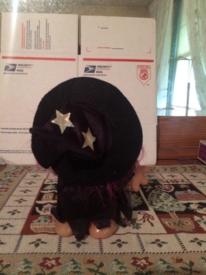 TROLL DOLL DAM 1984 6 INCH HALLOWEEN WITH HOT PINK HAIR &  CUTE OUTFIT EUC