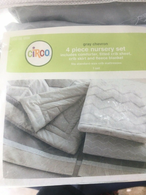 Circo Zigs Zags 5 Pc Nursery Crib Bedding Set Gray Yellow Safari