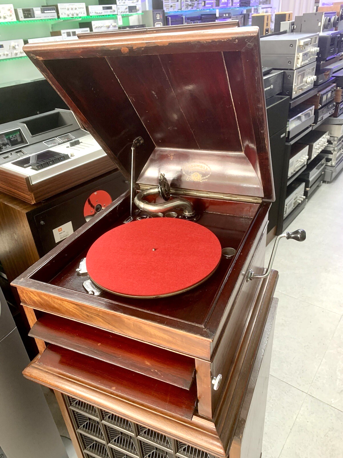 ポ-タブル蓄音機コロンビア204ポ-タブル蓄音機コロンビア204 昭和初期