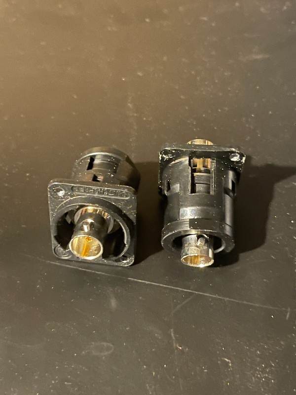 Switchcraft Ehbnc2b-Bnc Chassis Panel Female To Female Feed-Though, Black