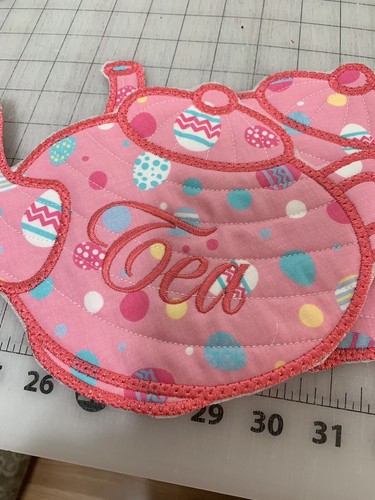 New Embroidered MUG RUG  Tea Pot With Easter Egg Print