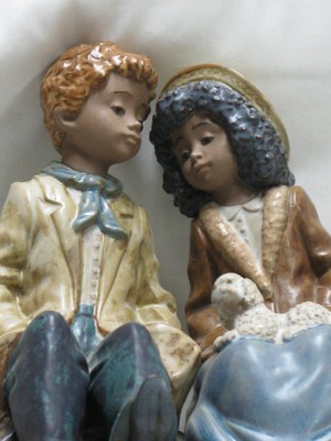 Lladro NAO African American * Loving Couple with Dog * Large Figurine Dated 1990