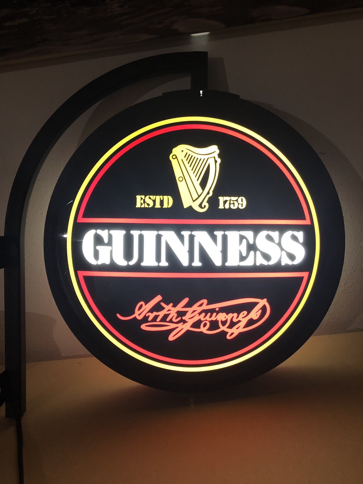 Guinness Pub Lighted Sign - Authentic Item - EUC!!