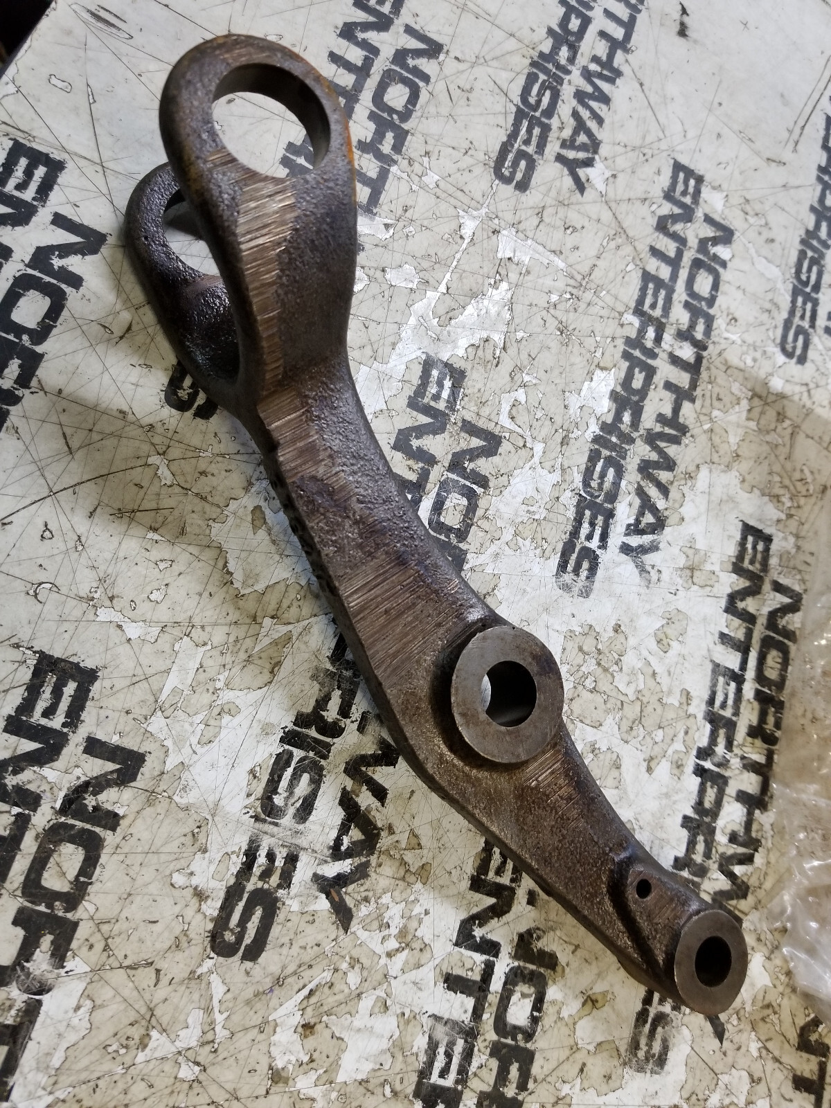 8H-8447 CATERPILLAR LEVER 8H8447 - Picture 3 of 6