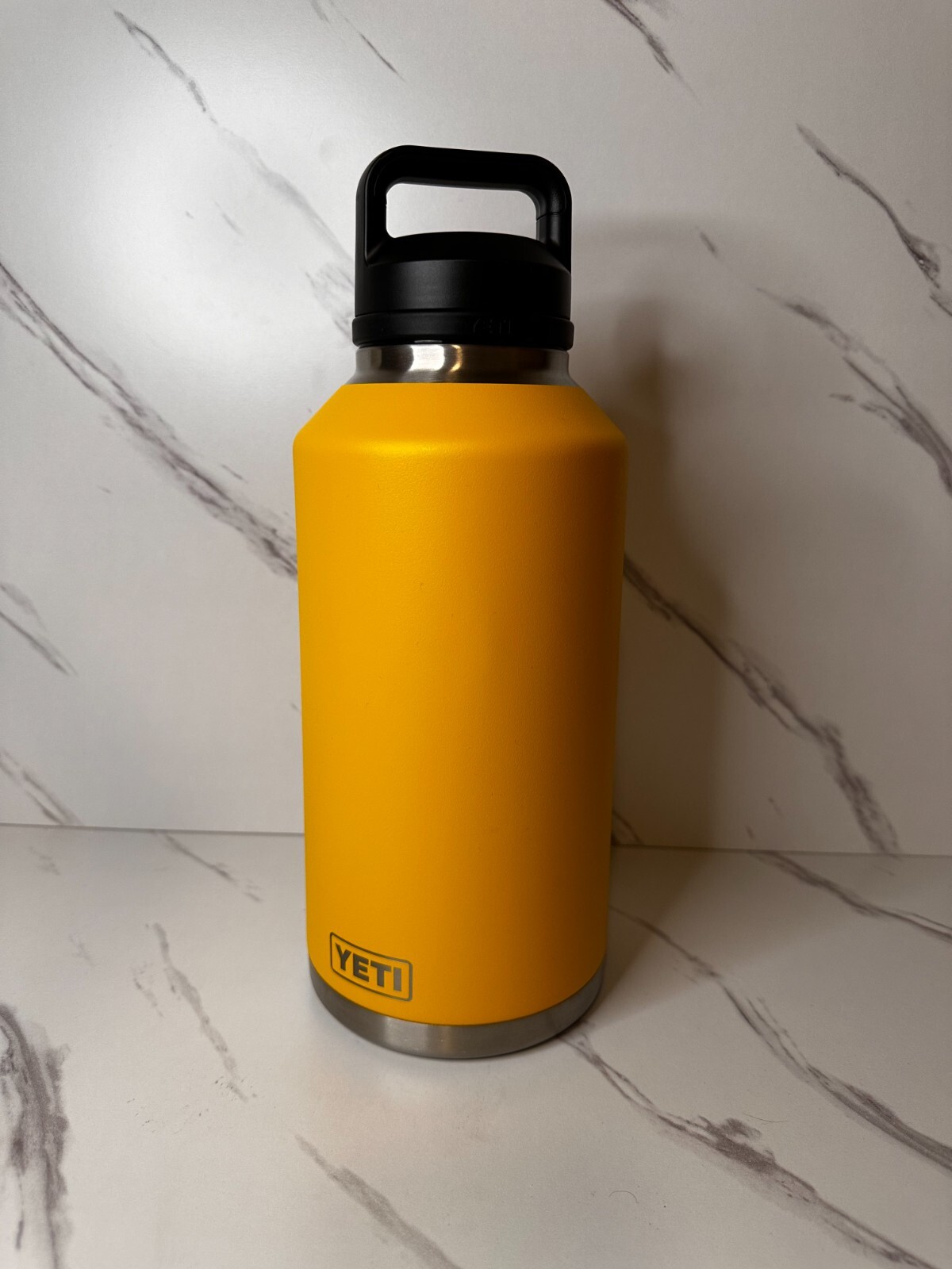 YETI Rambler 64 oz Bottle, Chug Cap - Alpine Yellow