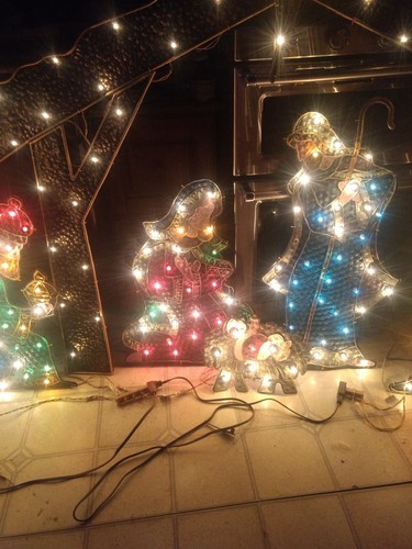 Set Of Light Up Wise Men With Nativity Set In Box Indoor/Outdoor Decorations