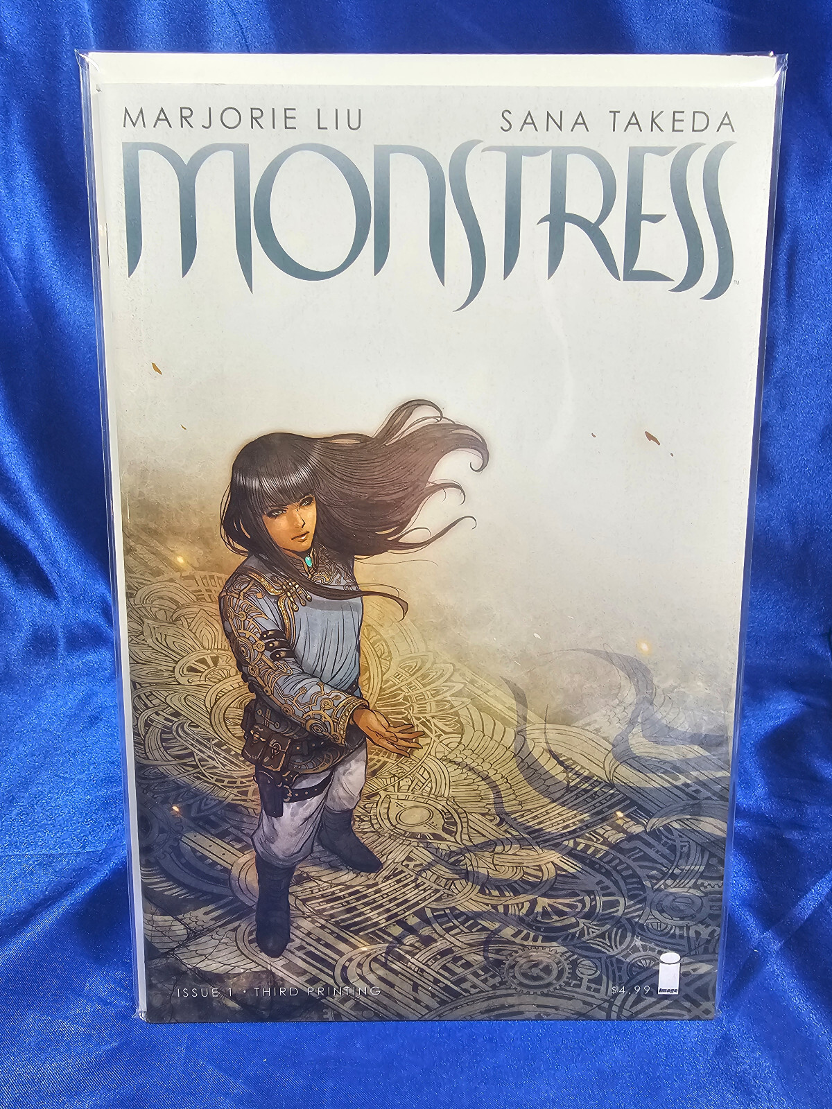 Monstress Book One, Marjorie Liu (洋書) Monstress Book One 1