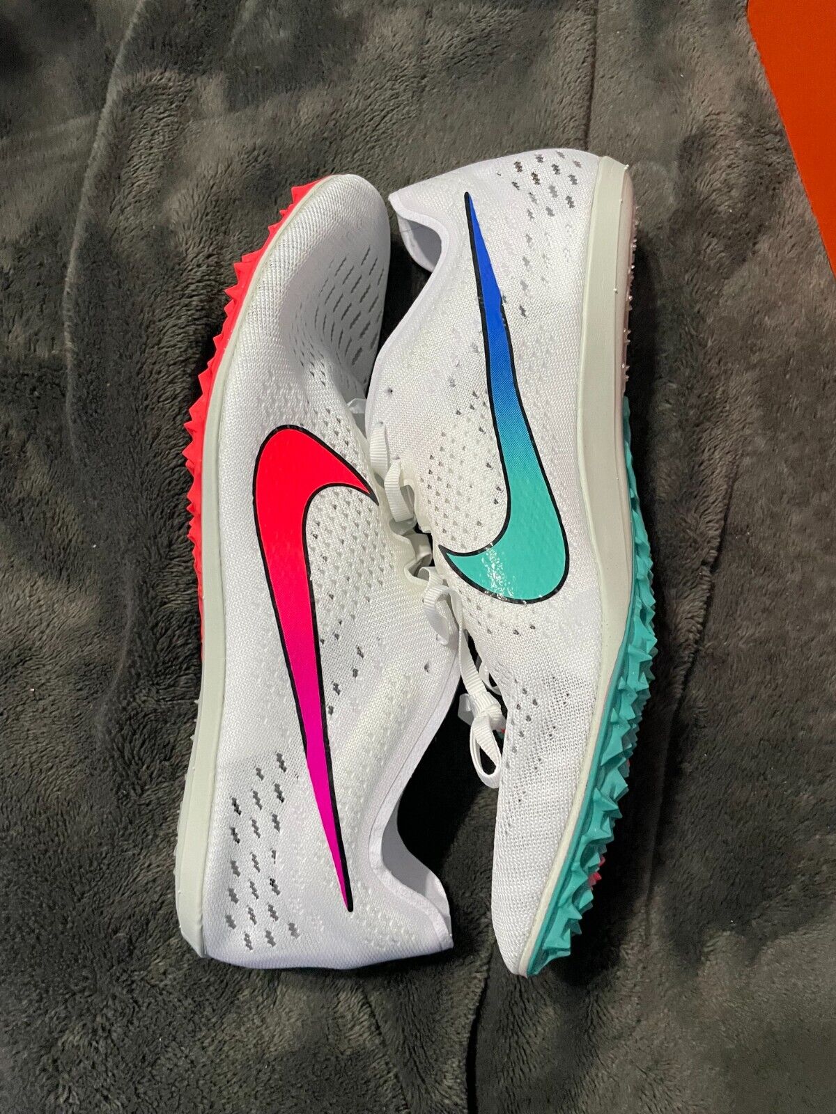 New Nike Zoom Victory 3 Track & Field Spikes (835997-100 New Nike Zoom Victory 3 Track & Field Spikes (835997-100