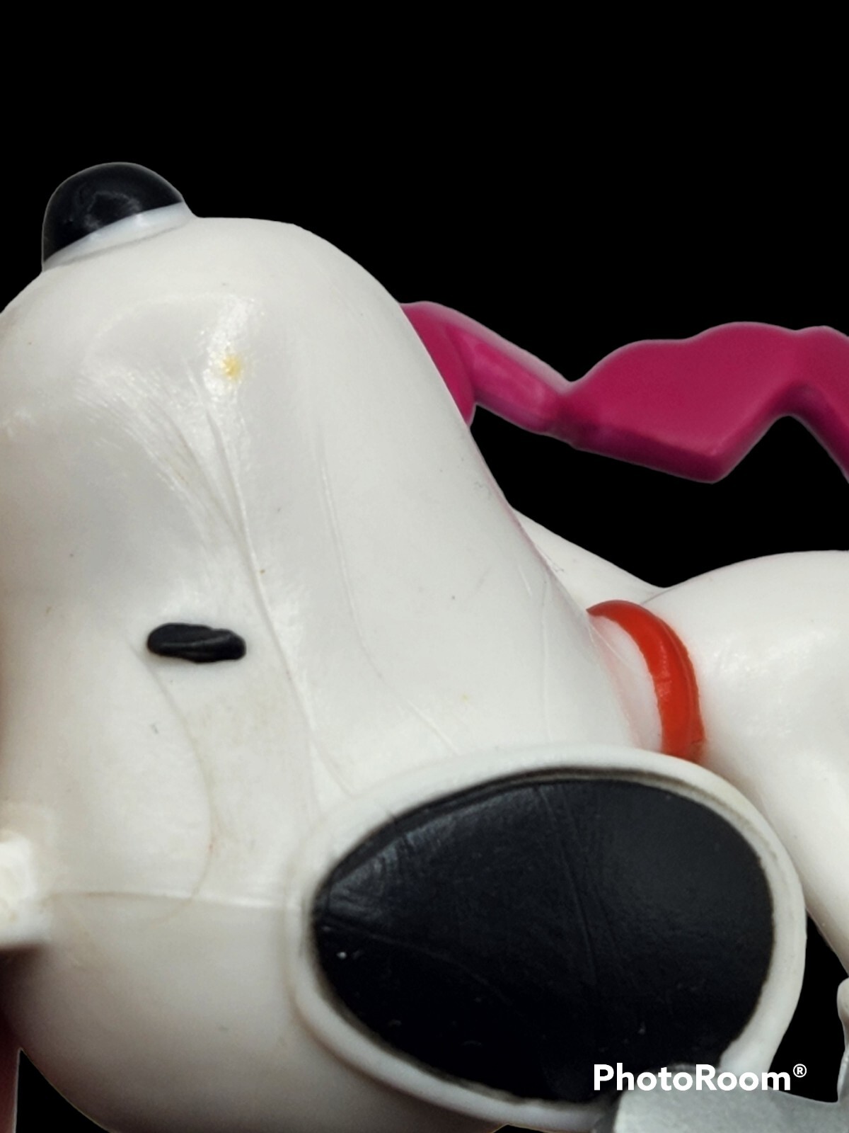 Vintage Peanuts Snoopy Valentines Keychain PVC Figure 3"