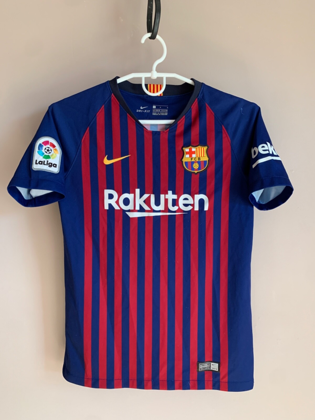 Barcelona 2017/18 Home Football Shirt Nike Soccer Jersey