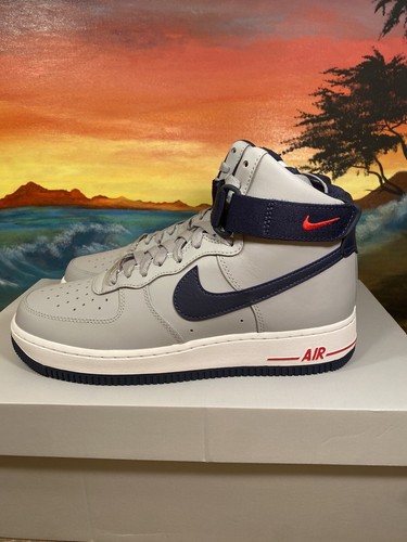 靴 Nike Air Force 1 New England NIKE AIR FORCE 1 HIGH QS 
