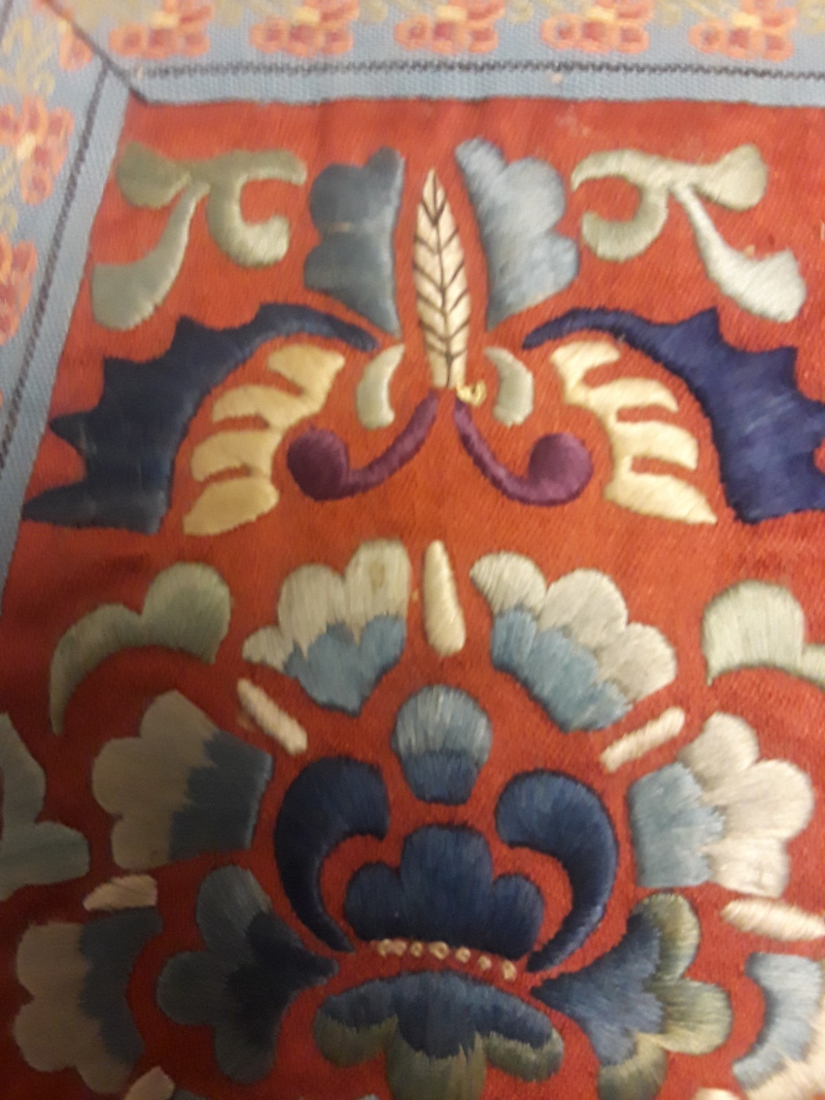 vintage Chinese silk Badge Huizhang