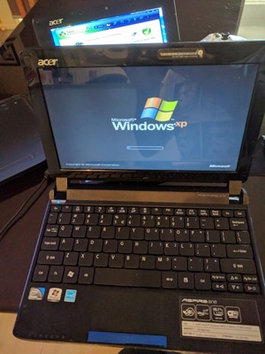 Acer one nav50 travel laptop - intel atom n450 1.66ghz, 250gb hdd, 1gb ram