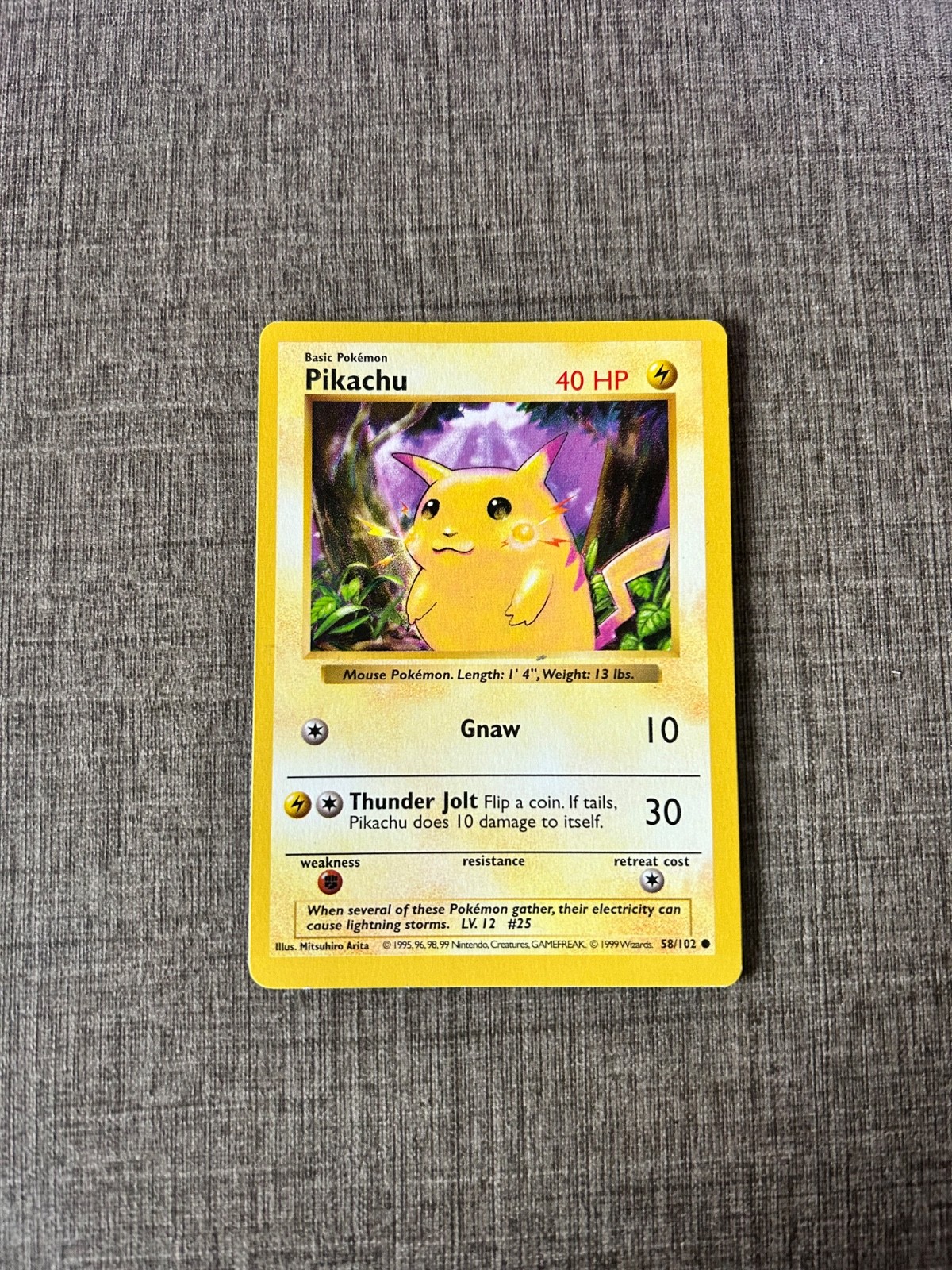 1995 Pikachu Gnaw Pokémon Card 58/102 yellow cheeks 40 HP | eBay