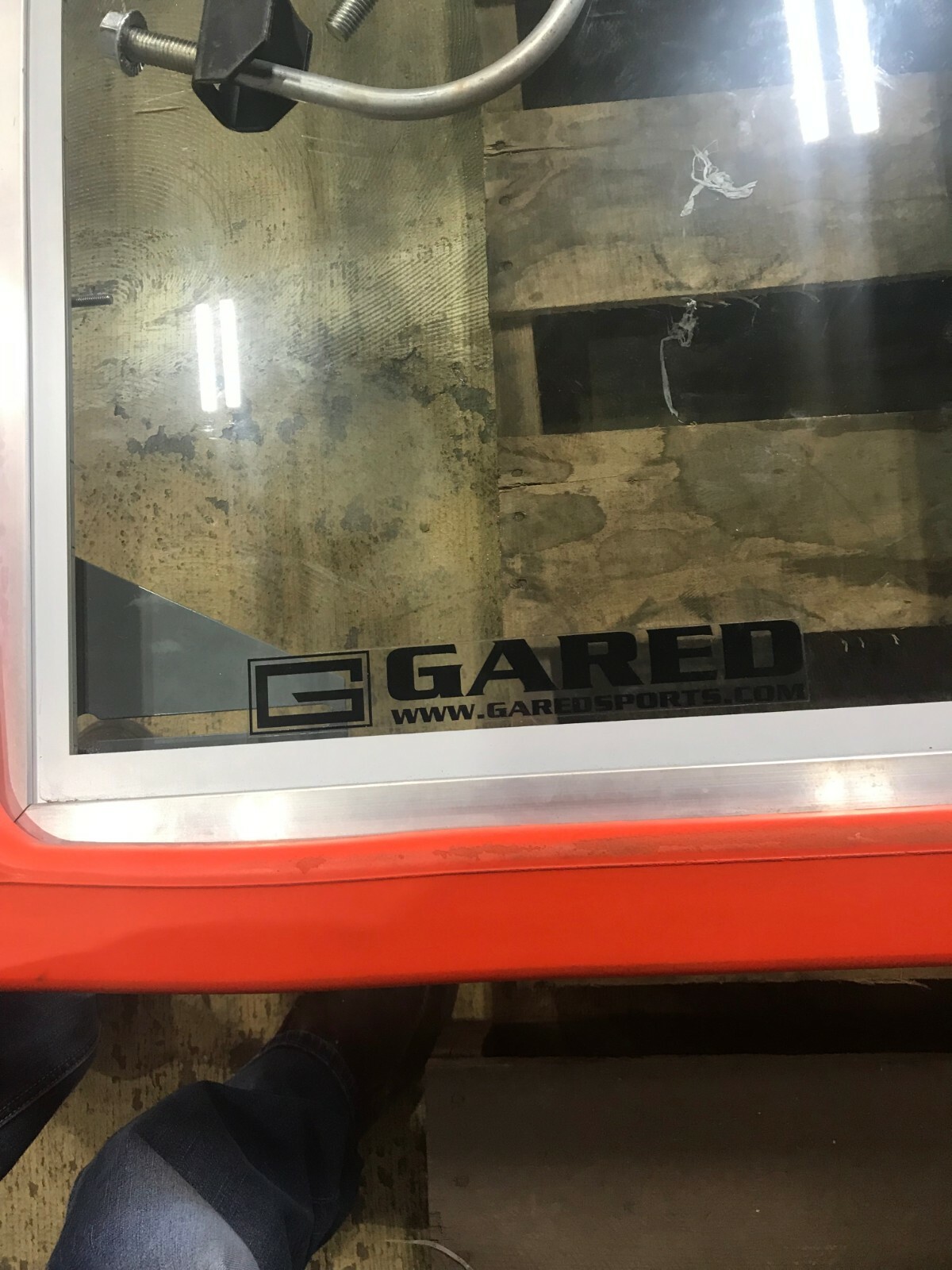 Gared Basketball Backboard with Retractable Hoist