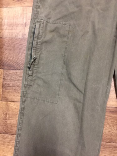 Lot Of Two Men's Columbia Sportswwear Co.Khaki/Chino Pants Size 40 Loden Green