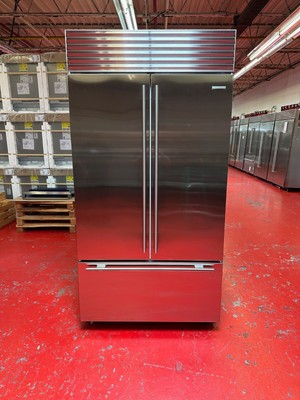 42  Subzero Refrigerator Freezer French Door BI42UFDSTH (New 2021)