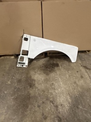 (LOCAL PICKUP ONLY) 06 07 08 09 10 11 12 RANGE ROVER Fender Passenger Side Right