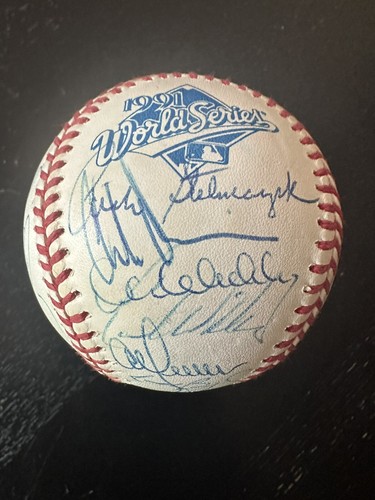 1991 Team Signed Minnesota Twins World Series OWS Baseball