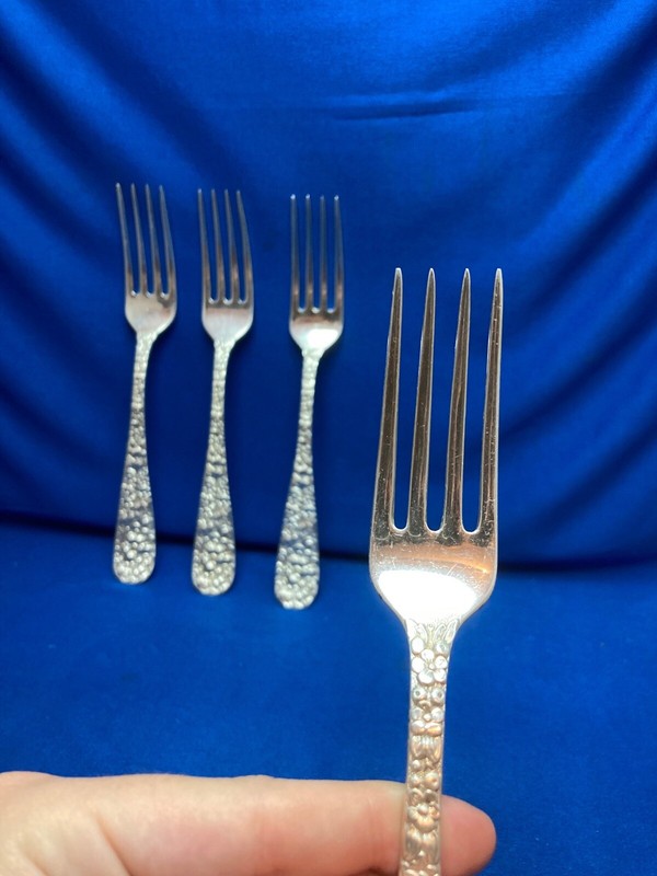 MARYLAND ROSE by KIRK & STIEFF SILVER PLATE SET OF 4 DINNER FORKS