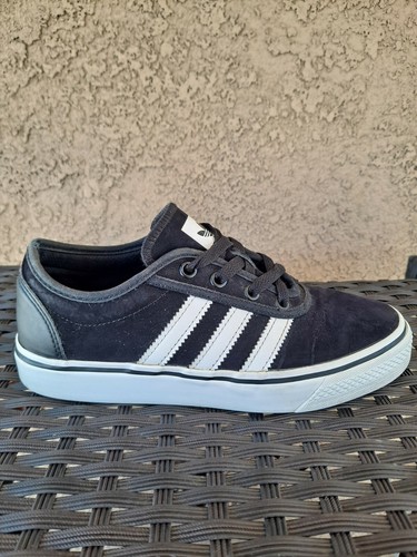 Adidas Seeley Scarlet LHV 029005 Black/White Sneakers Size 4