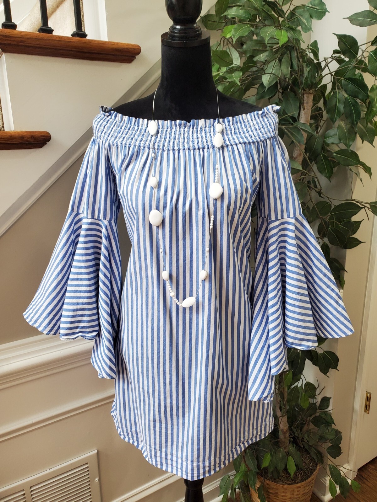 New York & Company Women White Blue Striped Off The Shoulder
