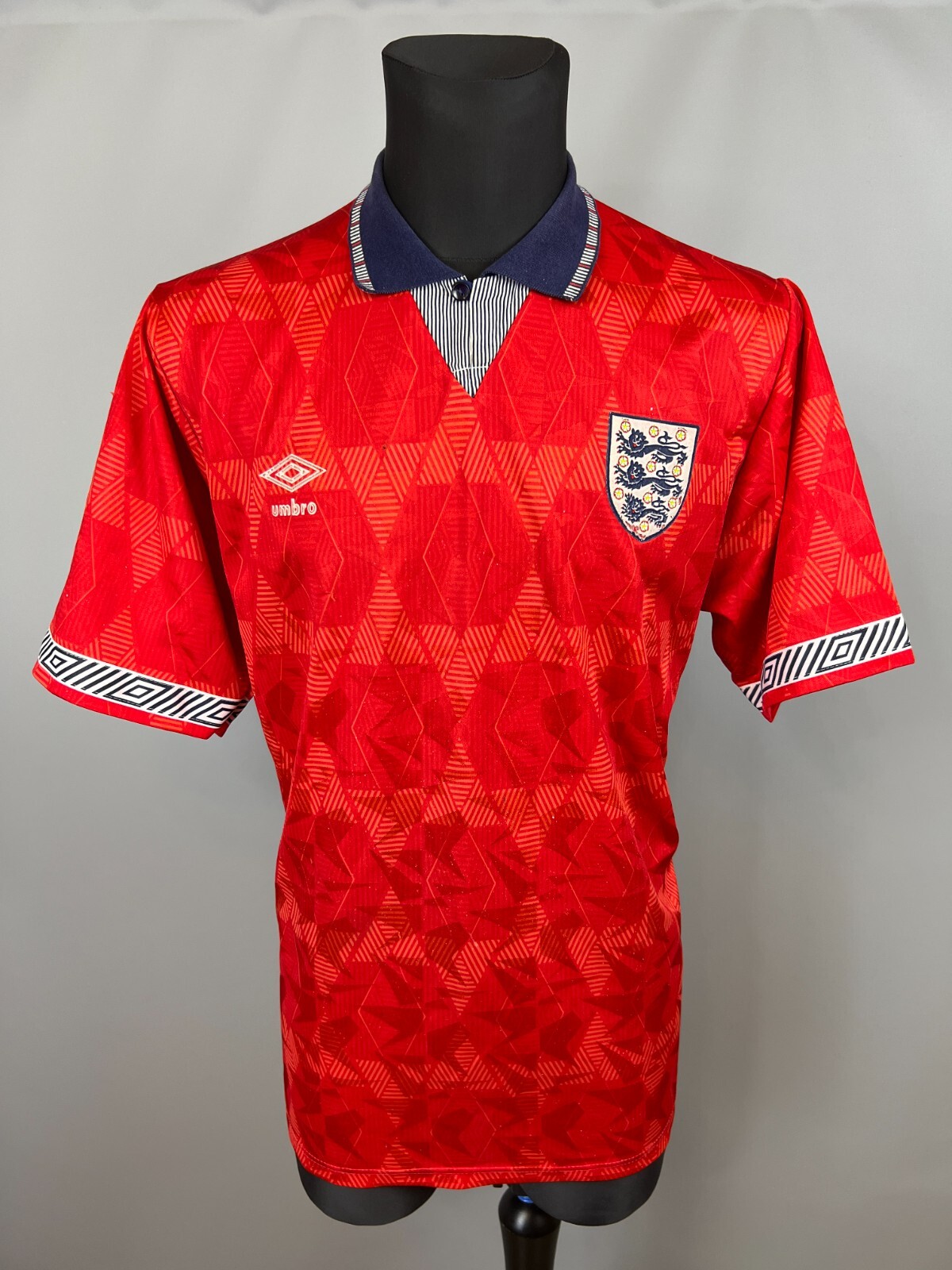 ENGLAND 1990 1992 AWAY SHIRT FOOTBALL SOCCER JERSEY UMBRO ENGLAND 1990 1992 AWAY SHIRT FOOTBALL SOCCER JERSEY UMBRO