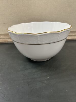 Herend Golden Edge 7.5  Round Bowl 