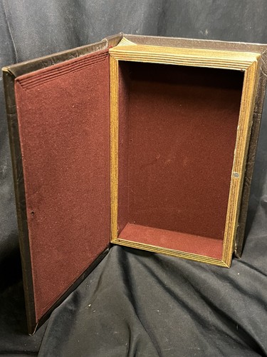 Vintage ESOTERIC FALSE BOOK HIDEAWAY FOR VALUABLES/ Decorative Storage Box