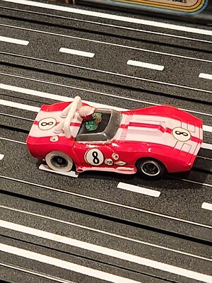 TYCO PRO A PRODUCTION CORVETTE  427 RED/WHITE #8 HO SLOT CAR RUNS GREAT 