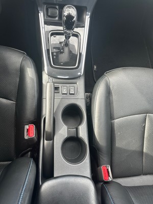 image 3 of interior