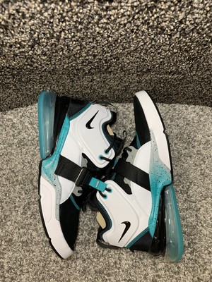 nike 270 command force