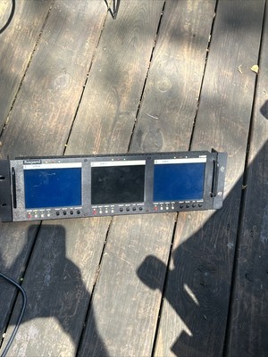 Marshall V-R563P Triple 5.6 inch Rackmount LCD Panels
