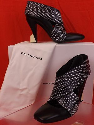 Pre-owned Balenciaga Black Wrap Snake Print Leather Sculpture Heels Pumps 39 292683