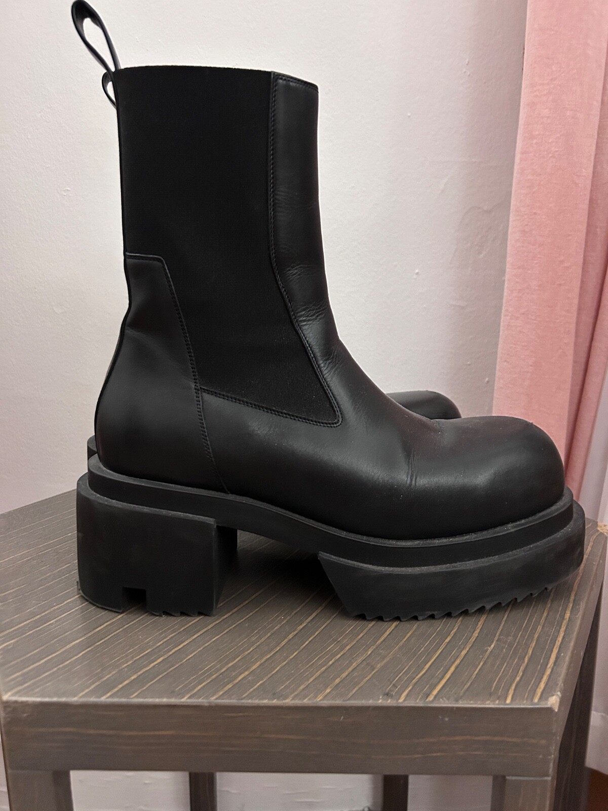 Rick Owens Beatle Bogun Leather Chelsea Boots Sz 44 Mens 11 Rick Owens Beatle Bogun Leather Chelsea Boots Sz 44 Mens 11