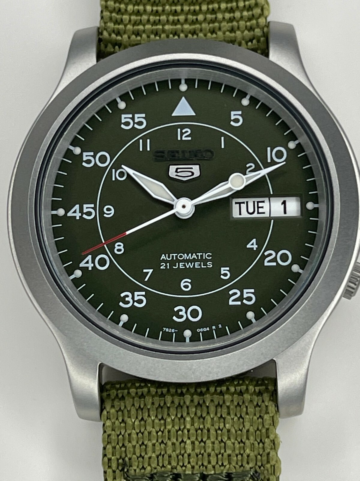seiko 5 military 37mm