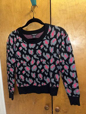 Ecko Red Ecko Unltd XS Pink Black Gray Leopard Print Sweater