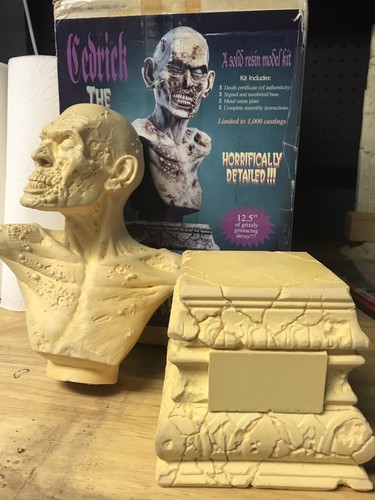 100% Original Spectral Motion Cedrick The Zombie Resin Bust Model Kit #65 L@@K!
