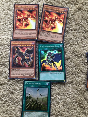 Yugioh Huge Dragon Deck 100 Cards Holos! Rare, Ultra & Super!