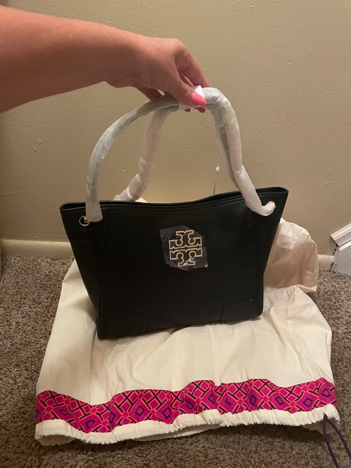 ＊TORY BURCH＊ Britten Mini Tote Bag Tory Burch Britten Mini Tote Bag Poblano – Balilene