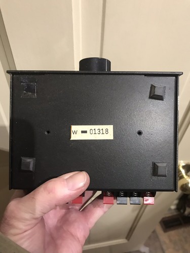 Niles speaker selector SVC-1