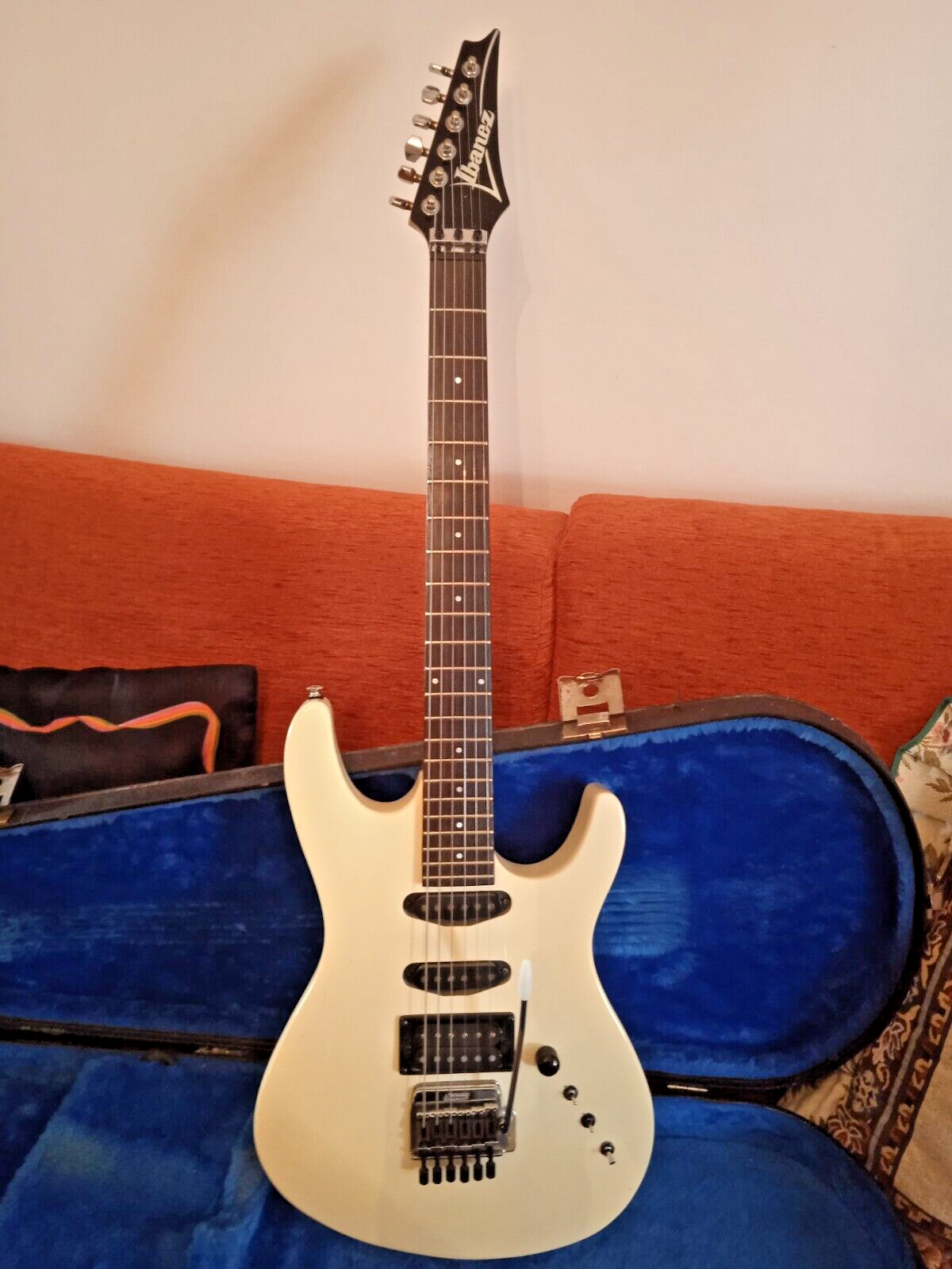 IBANEZ ROADSTAR II RG240 WH. 1988 KOREA CHITARRA ELETTRICA IBANEZ ROADSTAR II RG240 WH. 1988 KOREA CHITARRA ELETTRICA
