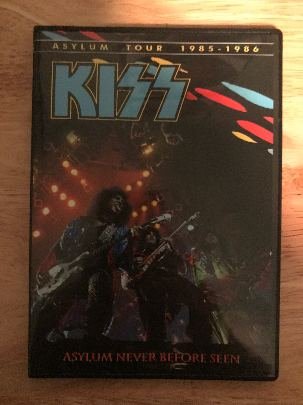 KISS - Asylum Never Before Seen 1985 DVD Gene Simmons Ace