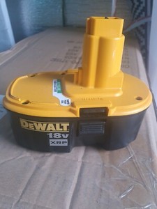 Аккумулятор dewalt 4ah